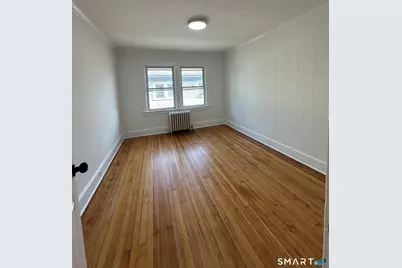 20 Parker Avenue, Stamford, CT 06906 - Photo 10