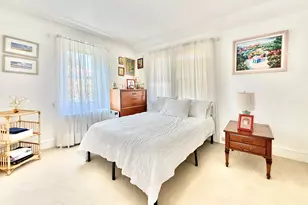 31 Hamilton Ave, Stamford, CT 06902 - Photo 14