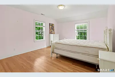 1035 Black Rock Turnpike #1035, Fairfield, CT 06825 - Photo 16