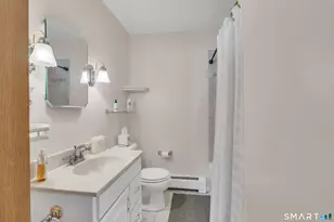 36 Clinton St, Trumbull, CT 06611 - Photo 26