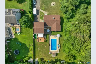 36 Clinton Street, Trumbull, CT 06611 - Photo 2