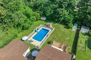 36 Clinton St, Trumbull, CT 06611 - Photo 2