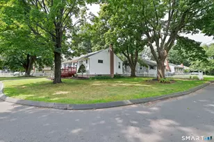 15 Raymond St, East Hartford, CT 06118 - Photo 20