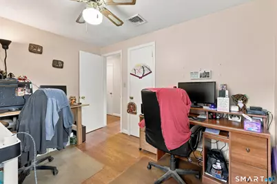 15 Raymond Street, East Hartford, CT 06118 - Photo 14