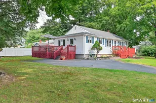 15 Raymond St, East Hartford, CT 06118 - Photo 1