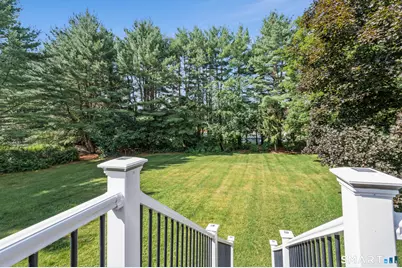 7 Field Drive, Simsbury, CT 06070 - Photo 30