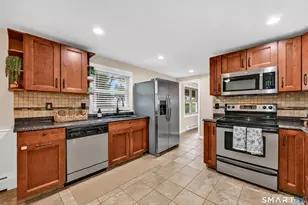 65 Emily Ln, Bristol, CT 06010 - Photo 8