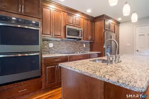 11 Bradfield Dr, Somers, CT 06071 - Photo 6