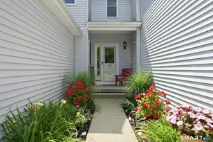 18 Folkstone Rd, East Windsor, CT 06016 - Photo 1