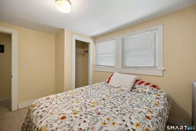 22-24 Woodland Street, Simsbury, CT 06070 - Photo 20