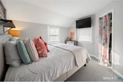 121 Shore Road, Waterford, CT 06385 - Photo 20