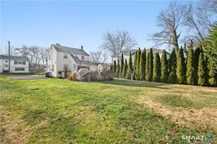 121 Shore Rd, Waterford, CT 06385 - Photo 26