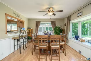 689 Squaw Rock Rd, Plainfield, CT 06354 - Photo 16