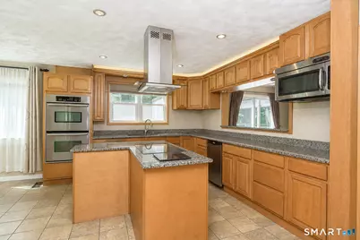 689 Squaw Rock Road, Plainfield, CT 06354 - Photo 18