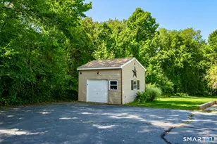 689 Squaw Rock Rd, Plainfield, CT 06354 - Photo 4