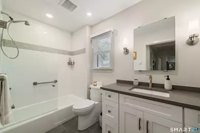 595 Heritage Village #B, Southbury, CT 06488 - Photo 18