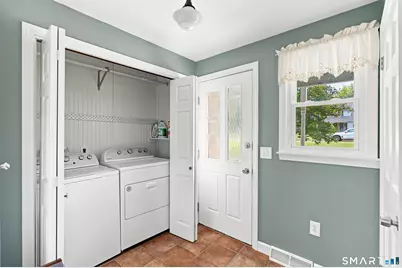 110 Orchard Hill Drive, Windsor Locks, CT 06096 - Photo 16