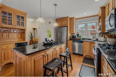 70 Fountain Street #8, New Haven, CT 06515 - Photo 2