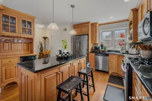 70 Fountain St, New Haven, CT 06515 - Photo 2