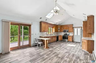 32 Knob Hill Ln, Bristol, CT 06010 - Photo 14