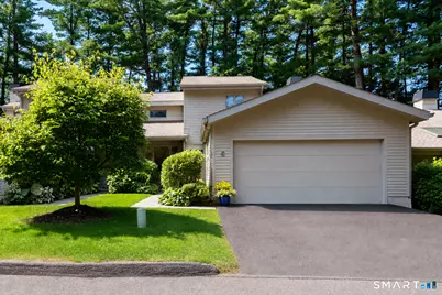 6 Acorn Glen #6, Avon, CT 06001 - Photo 2