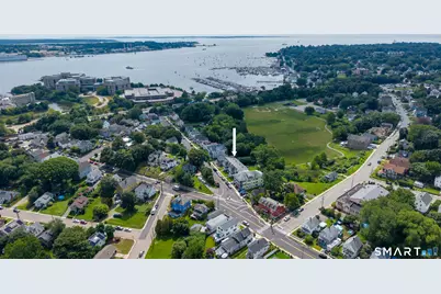82 Maple Avenue, New London, CT 06320 - Photo 12