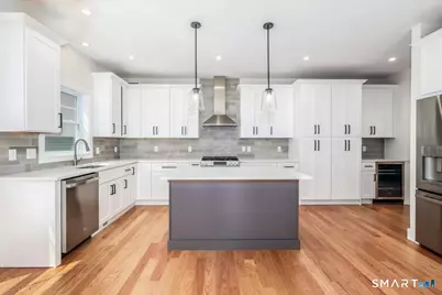 8 Fieldstone Court #8, Bethel, CT 06801 - Photo 2
