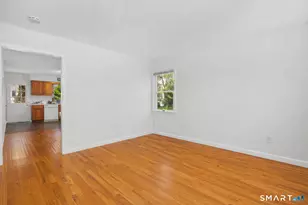 21 Division St W, Greenwich, CT 06830 - Photo 2