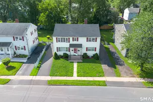 15-17 Leichtner Dr, East Hartford, CT 06108 - Photo 2