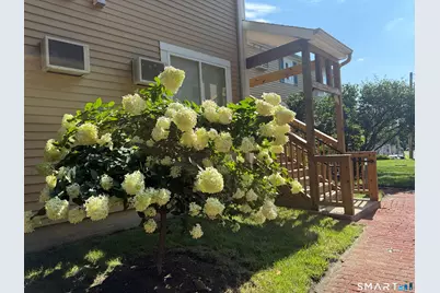 135 Flax Hill Road #19, Norwalk, CT 06854 - Photo 4