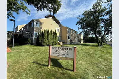 135 Flax Hill Road #19, Norwalk, CT 06854 - Photo 2