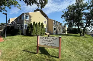 135 Flax Hill Rd, Norwalk, CT 06854 - Photo 2