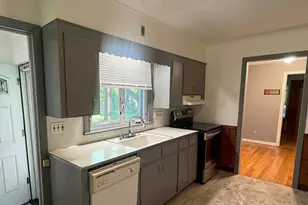 172 Mitchell Dr, New Haven, CT 06511 - Photo 6