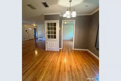 172 Mitchell Drive, New Haven, CT 06511 - Photo 4