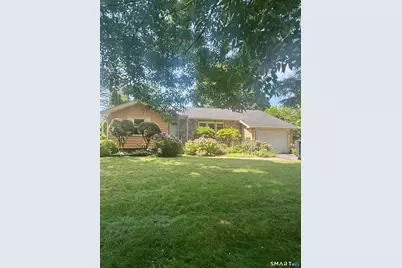 172 Mitchell Drive, New Haven, CT 06511 - Photo 1