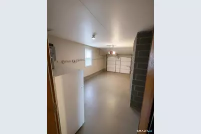172 Mitchell Drive, New Haven, CT 06511 - Photo 16