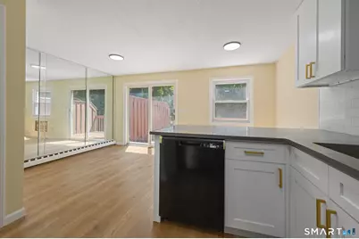 19 Cody Avenue #B6, Plainville, CT 06062 - Photo 6