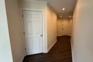 15 Highland St, West Hartford, CT 06119 - Photo 6