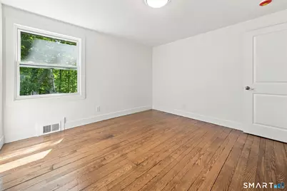 87 Kenmore Road, Bloomfield, CT 06002 - Photo 30