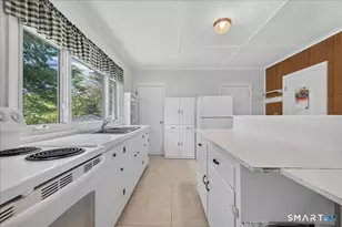 138 Old Norwich Rd, Waterford, CT 06375 - Photo 16