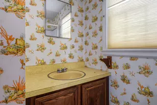 31 Pawson Rd, Branford, CT 06405 - Photo 30