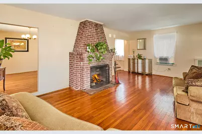 133 East Eaton Street, Bridgeport, CT 06604 - Photo 10