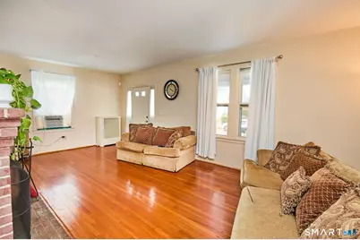 133 East Eaton Street, Bridgeport, CT 06604 - Photo 12