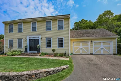13 Hillview Lane, Woodbury, CT 06798 - Photo 2