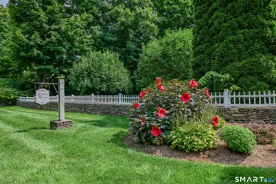 13 Hillview Lane, Woodbury, CT 06798 - Photo 10