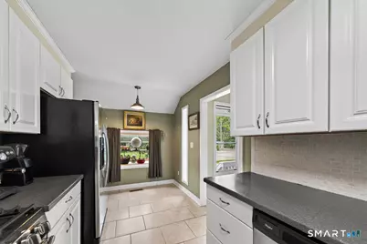 233 Mansfield Grove Road #207, East Haven, CT 06512 - Photo 14