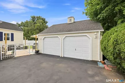 14 Oleary Drive, Manchester, CT 06040 - Photo 4