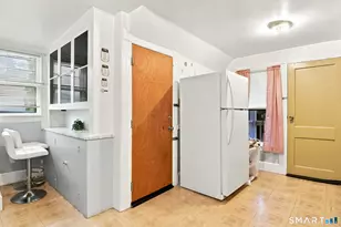 81 Wood St, Waterbury, CT 06704 - Photo 30
