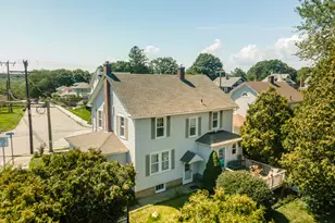 558 Ocean Ave, New London, CT 06320 - Photo 6