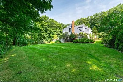 123 Cross Highway, Redding, CT 06896 - Photo 8